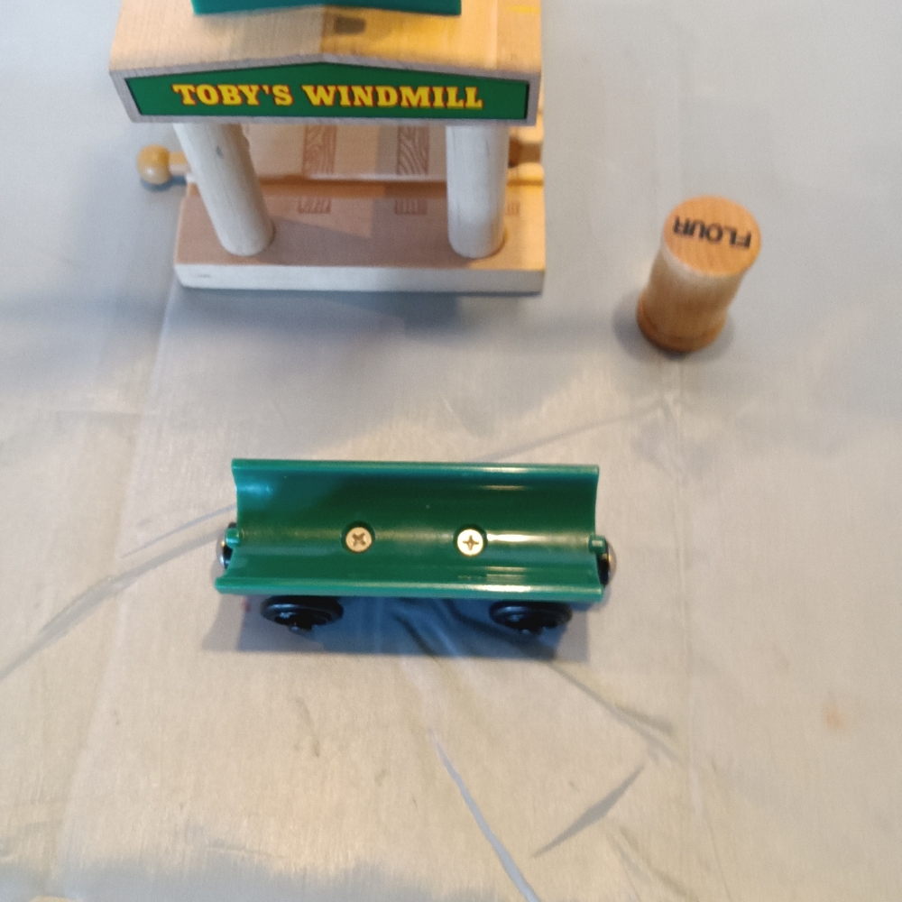 Thomas and Friends Toys - Picture 16 of 17